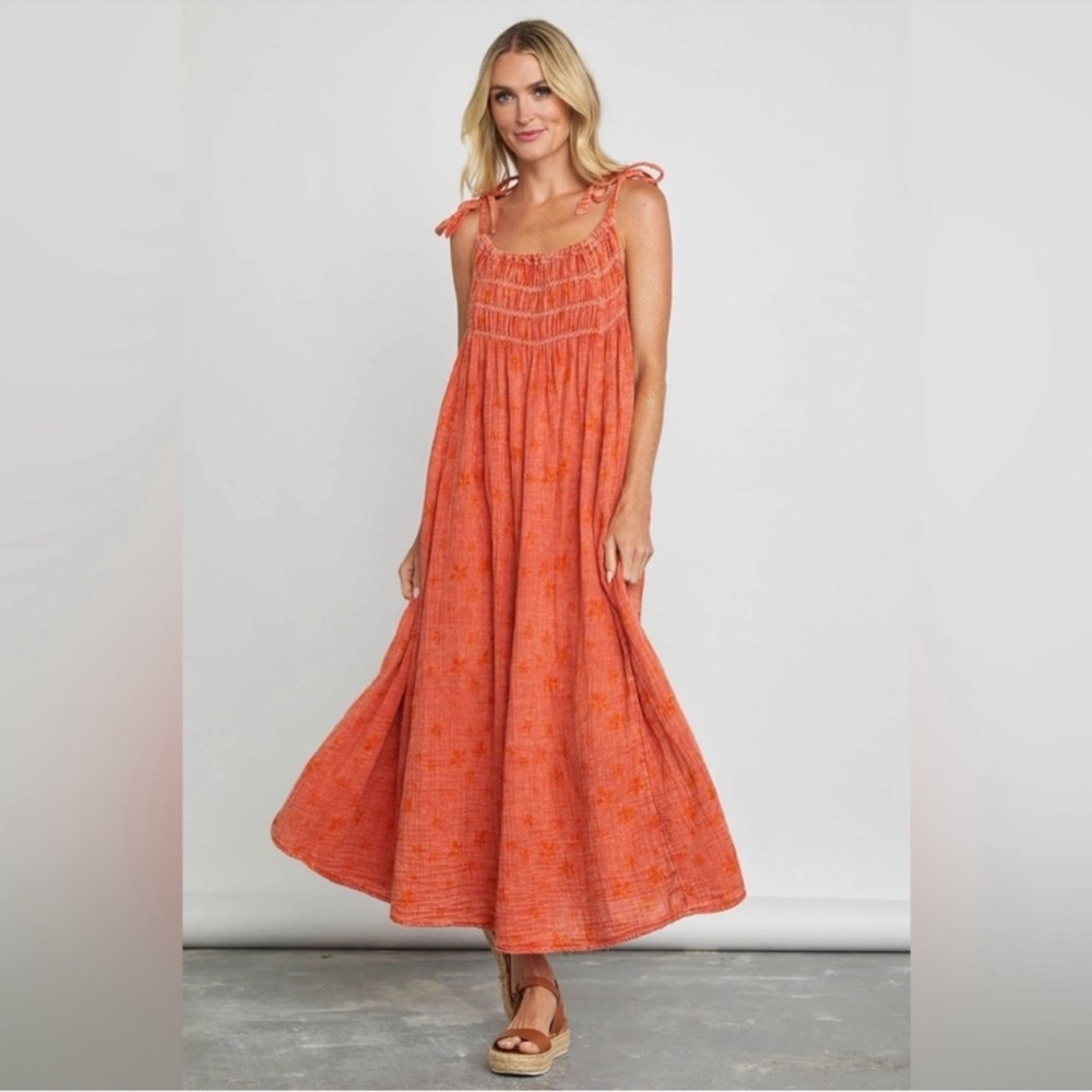 🎉LAST PIECE🎉Free People Womens Azure
Maxi Ruched Strappy‎ Floral Dress
